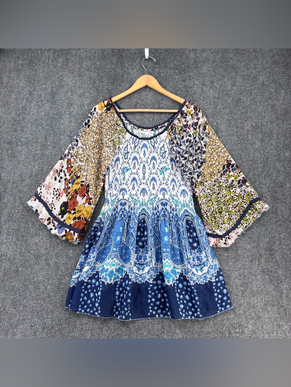 Faith Boho Mixed Media Floral Patchwork Mini Dress Tunic Bell Sleeves Women’s L